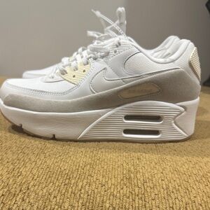 Nike Air Max 90 LV8 Women's Sneakers